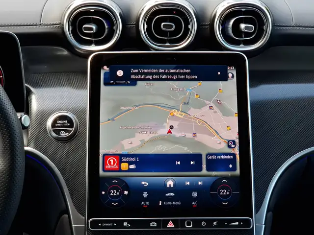 Mercedes-Benz GLC view 14