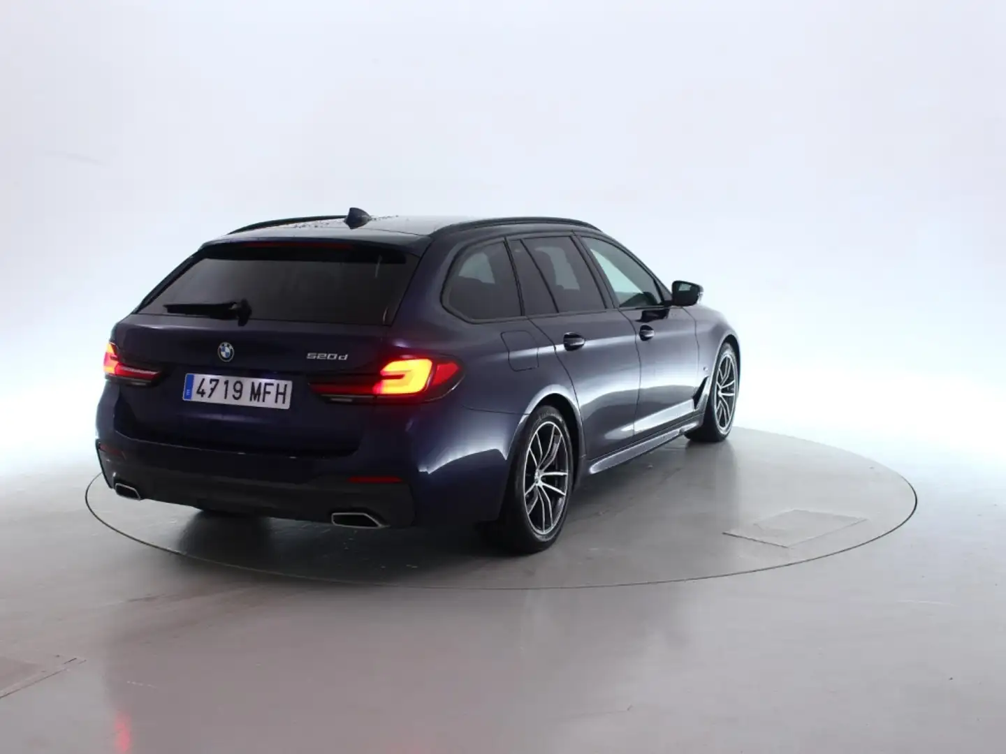 BMW 520 520dA Touring M Sport Pro Azul - 2