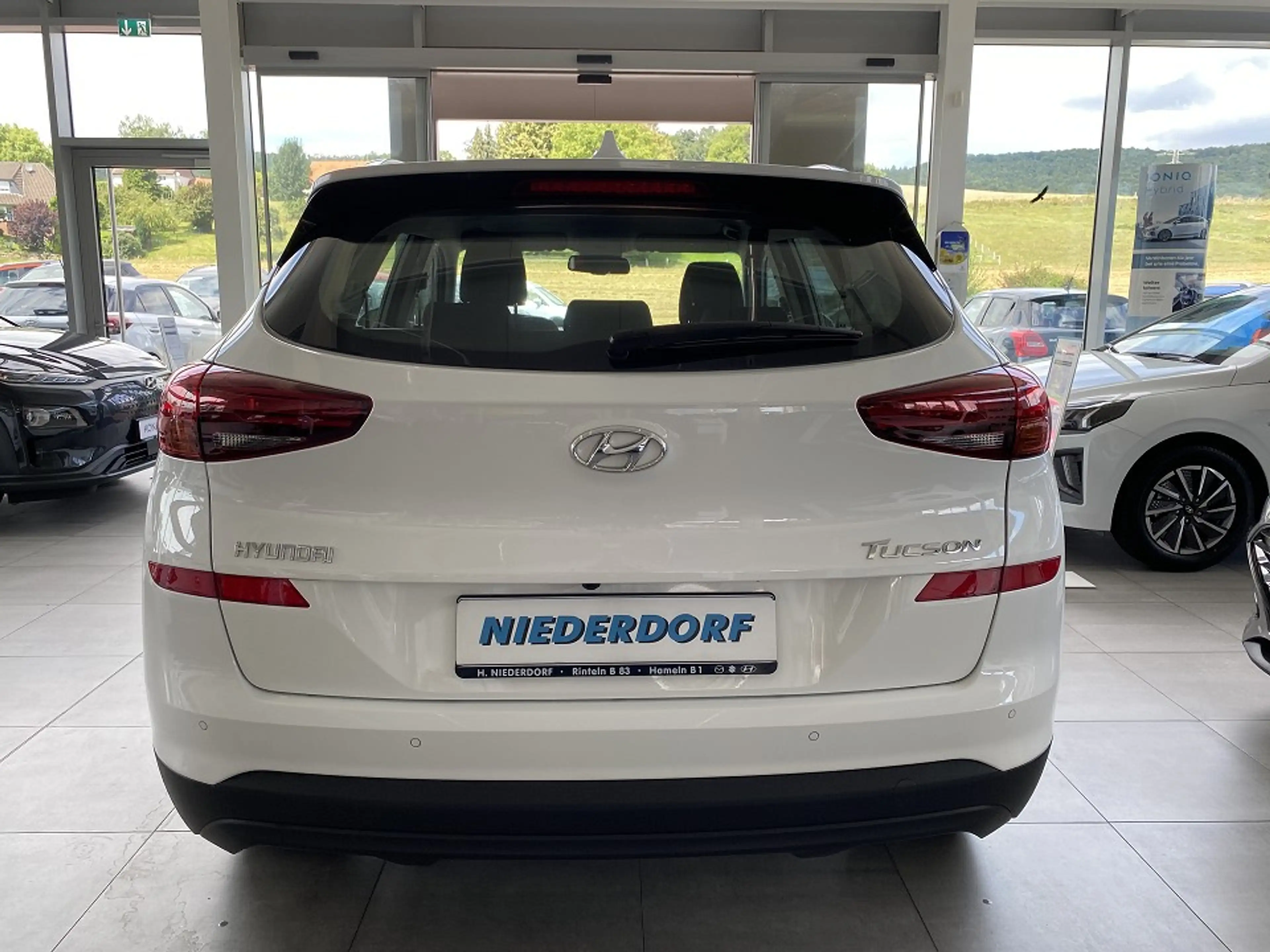 Hyundai TUCSON 1.6 Trend NAVI KAM ALLWETTER — photo 14