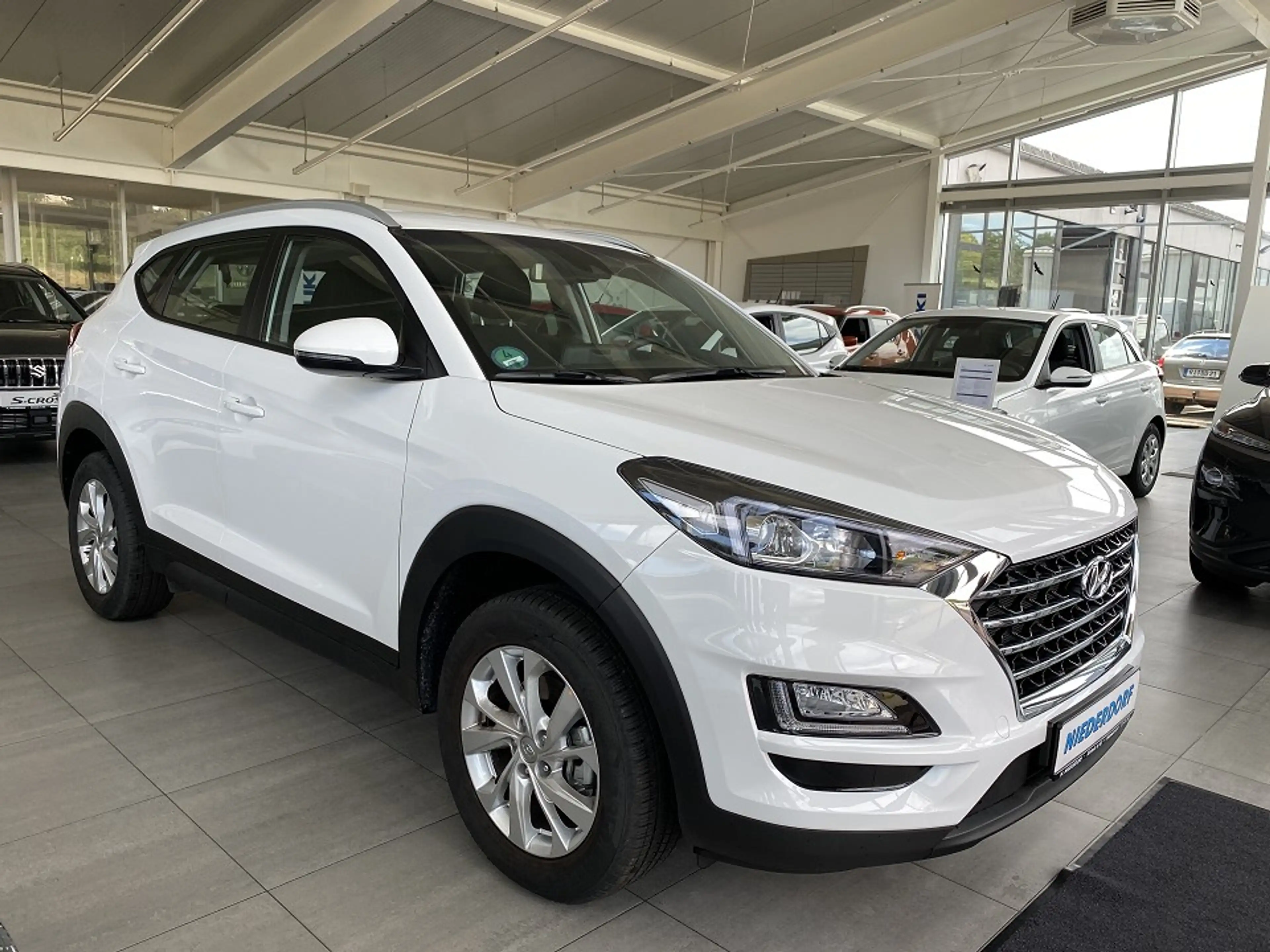 Hyundai TUCSON 1.6 Trend NAVI KAM ALLWETTER