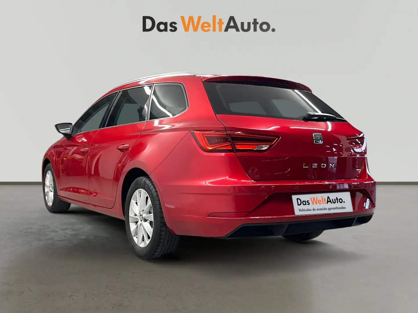 SEAT Leon ST 1.6TDI CR S&S Style 115 Rojo - 2