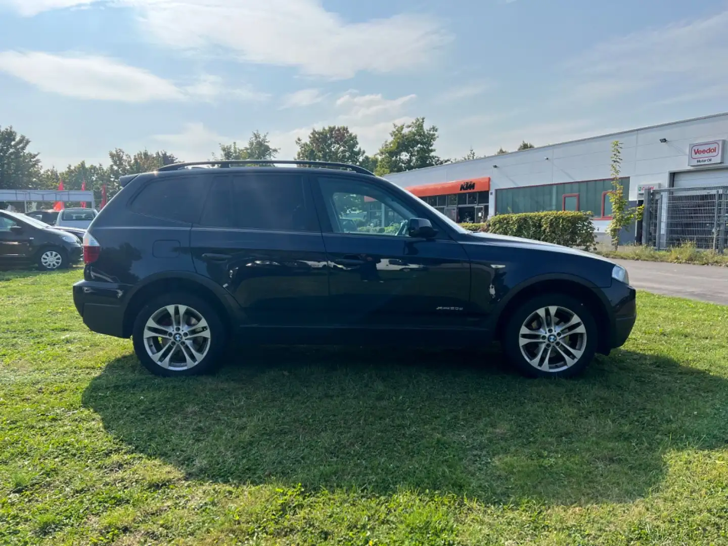 BMW X3 xDrive 20d Bleu - 1