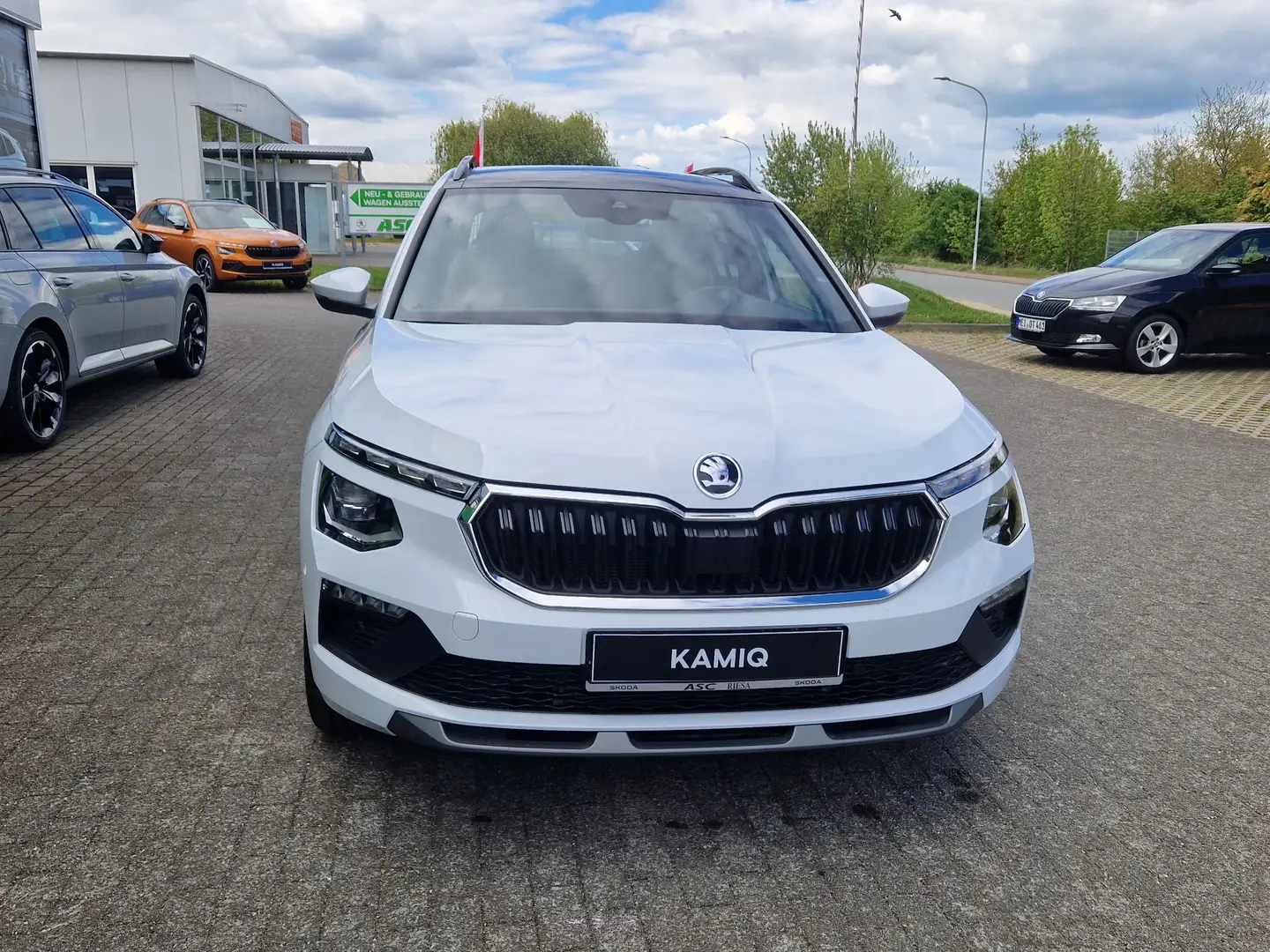 Skoda Kamiq Selection 1.5 TSI 110 kW DSG Navi/Klima/PDC/SHZ Bianco - 2