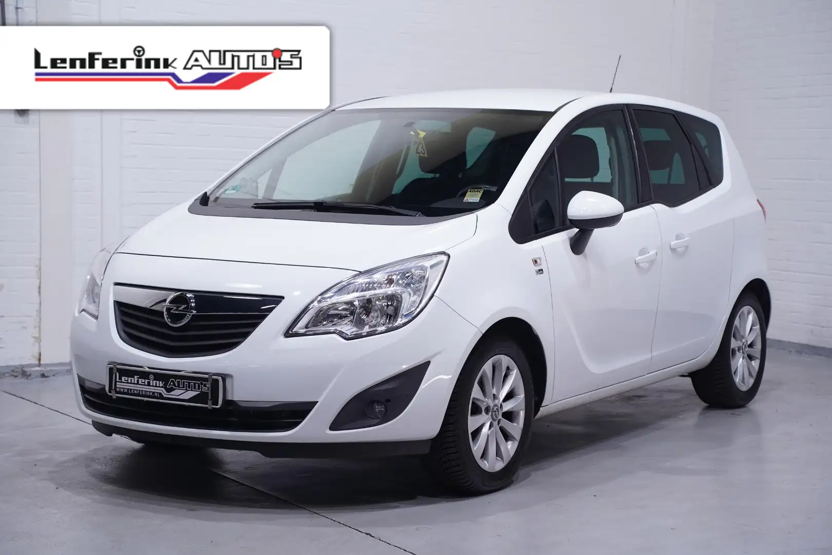 Opel Meriva 1.4i 100 pk Edition Leder/stof Cruisecontol Fietse Wit - 1