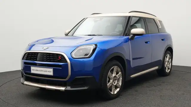 MINI Countryman S All4 Favoured Trim