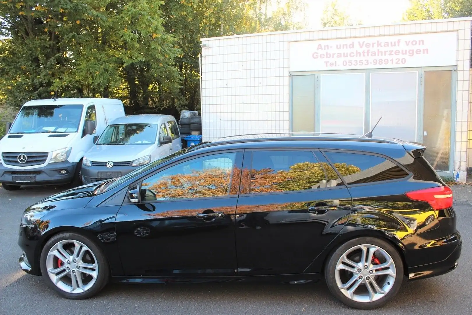 Ford Focus Turnier ST Zwart - 2