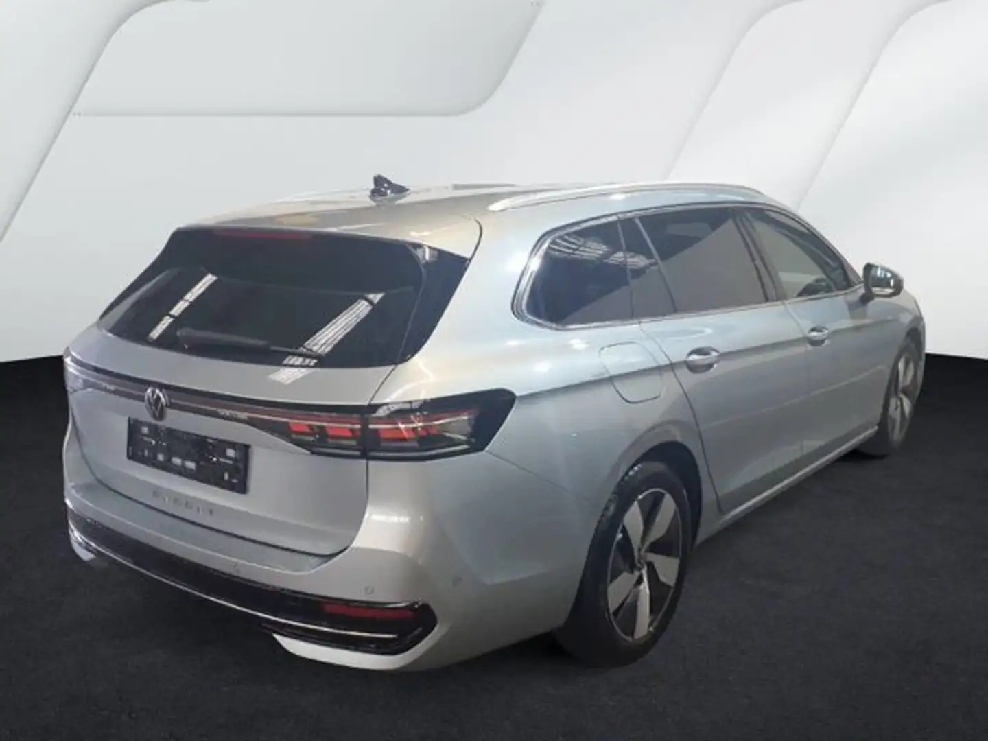 Volkswagen Passat Variant 2.0 TDI DSG ELEGANCE AHK NAVI IQ. Silber - 2