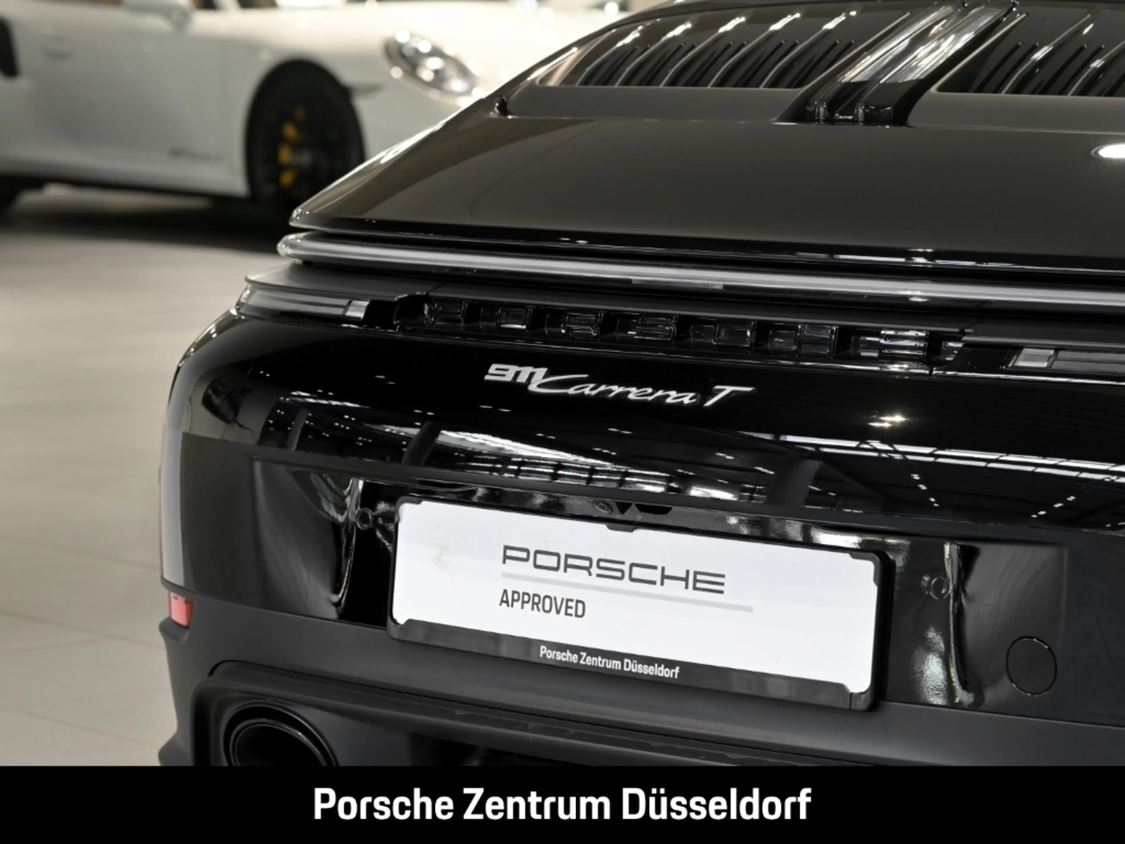Porsche 992 911 Carrera T Cabriolet HA-Lenkung BOSE LED — photo 8
