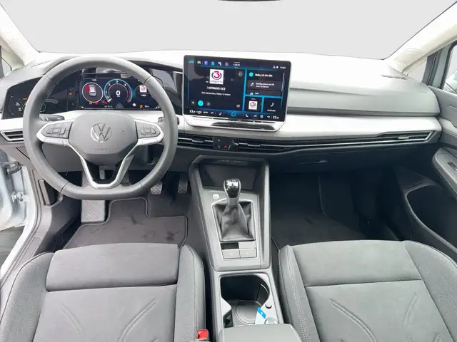 Volkswagen Golf view 9