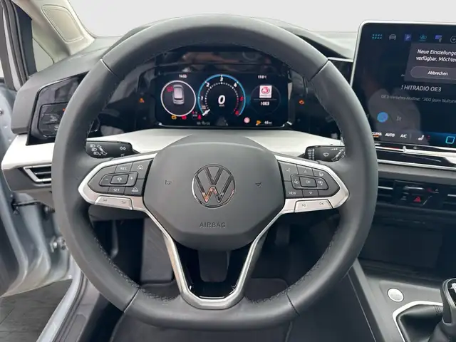 Volkswagen Golf view 10
