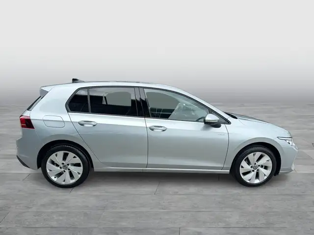 Volkswagen Golf view 6