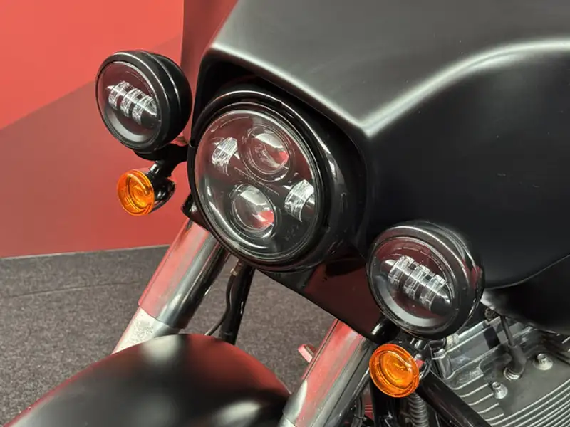 Harley-Davidson Street Glide - foto 8