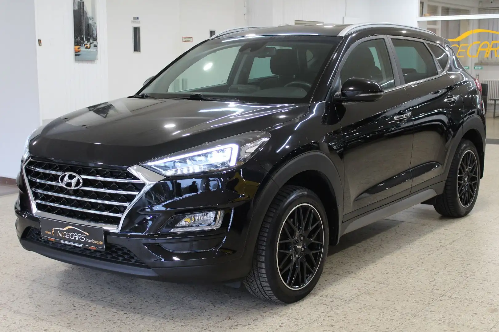Hyundai TUCSON "2WD"LEDScheinwefer"NaviP"360°"18Zoll"KeyL Schwarz - 1