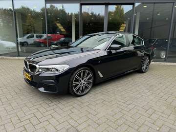 540i 340pk M-Sport,HUD,Schuifdak,Stoelkoeling,Leer