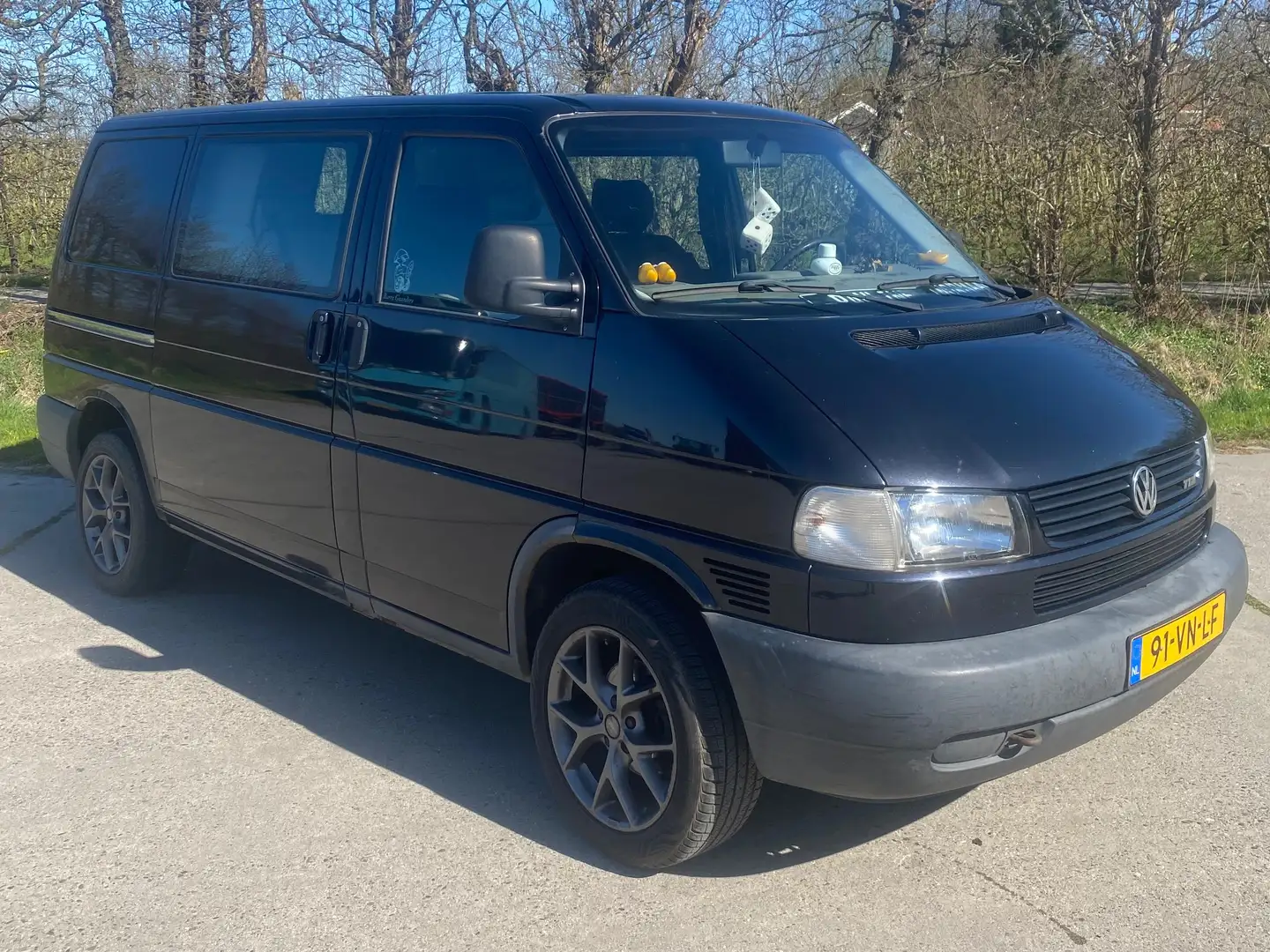 Volkswagen T4 Zwart - 1