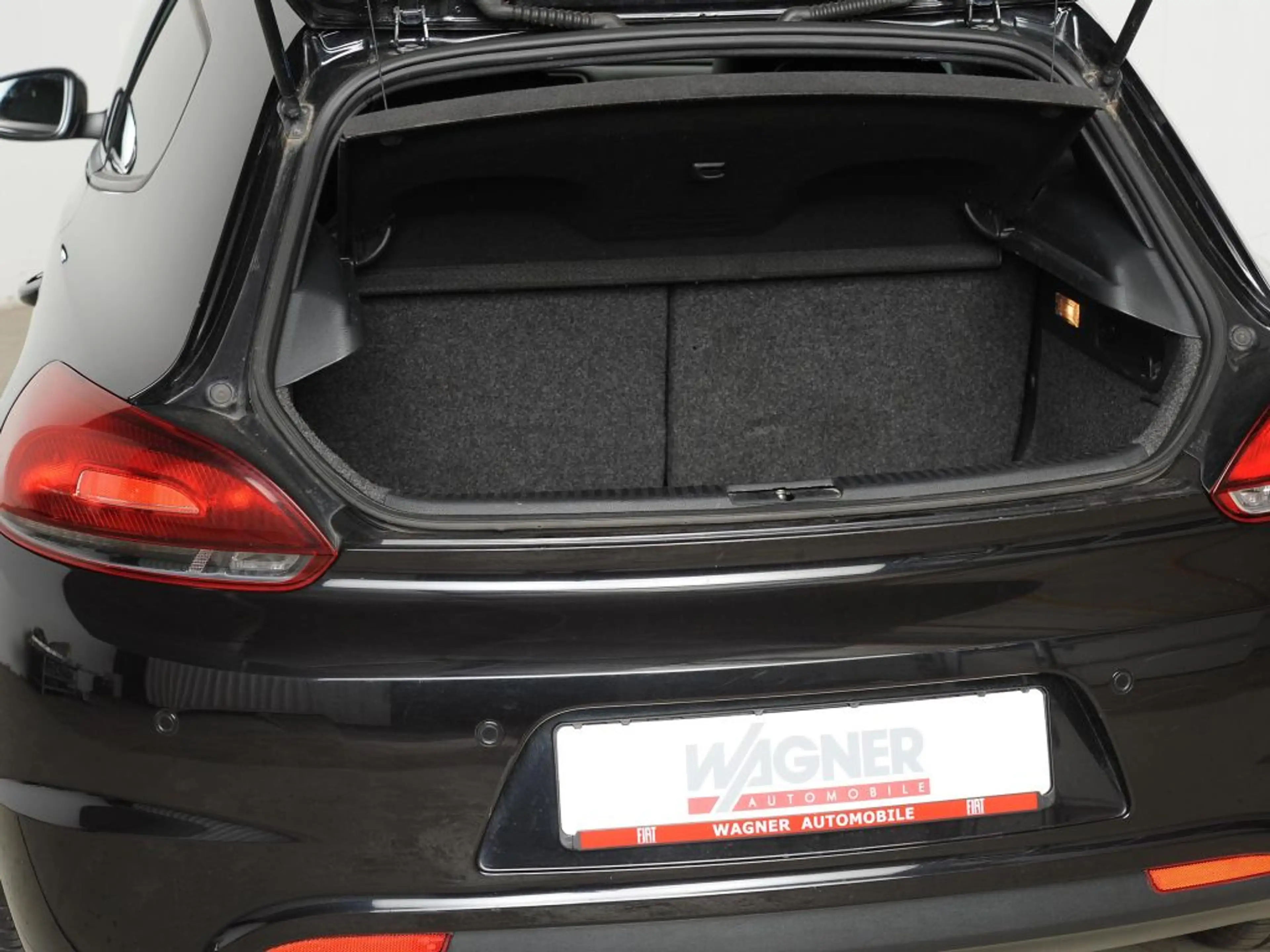 Volkswagen Scirocco 1.4 TSI Million * Xenon * Leder * 8-fach bereift* — photo 15