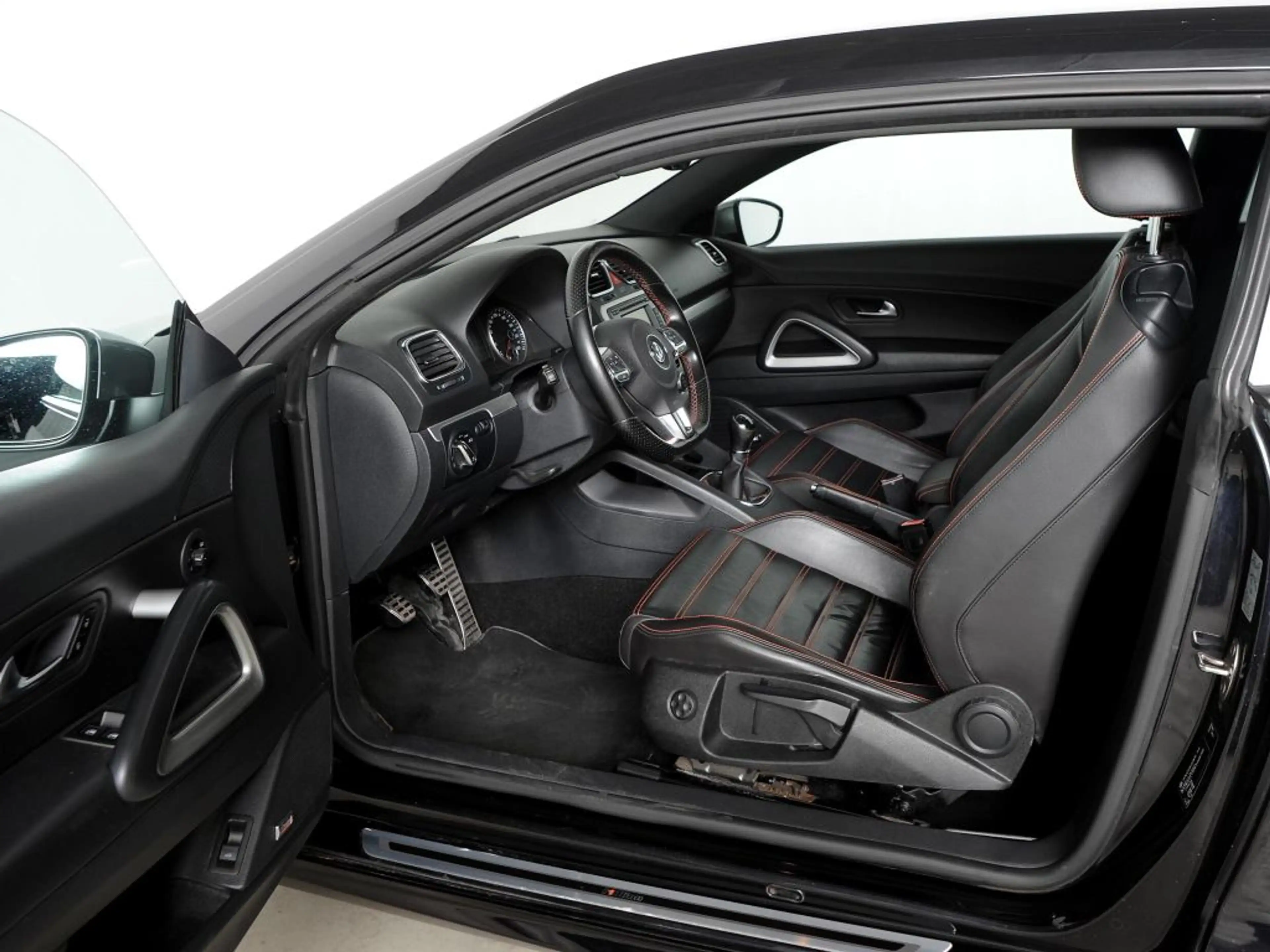 Volkswagen Scirocco 1.4 TSI Million * Xenon * Leder * 8-fach bereift* — photo 10