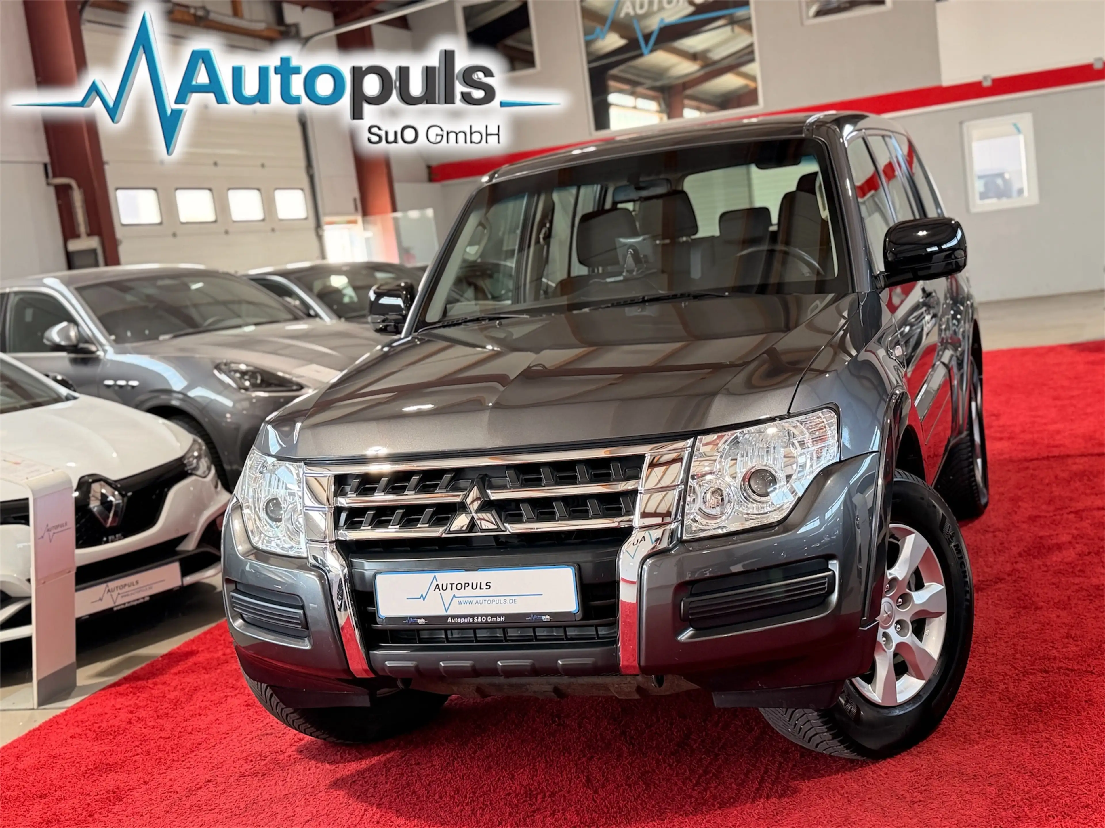 Mitsubishi Pajero 3.2 DI-D*7-SITZE*S-HEIZUNG*NAVI*KAMERA*