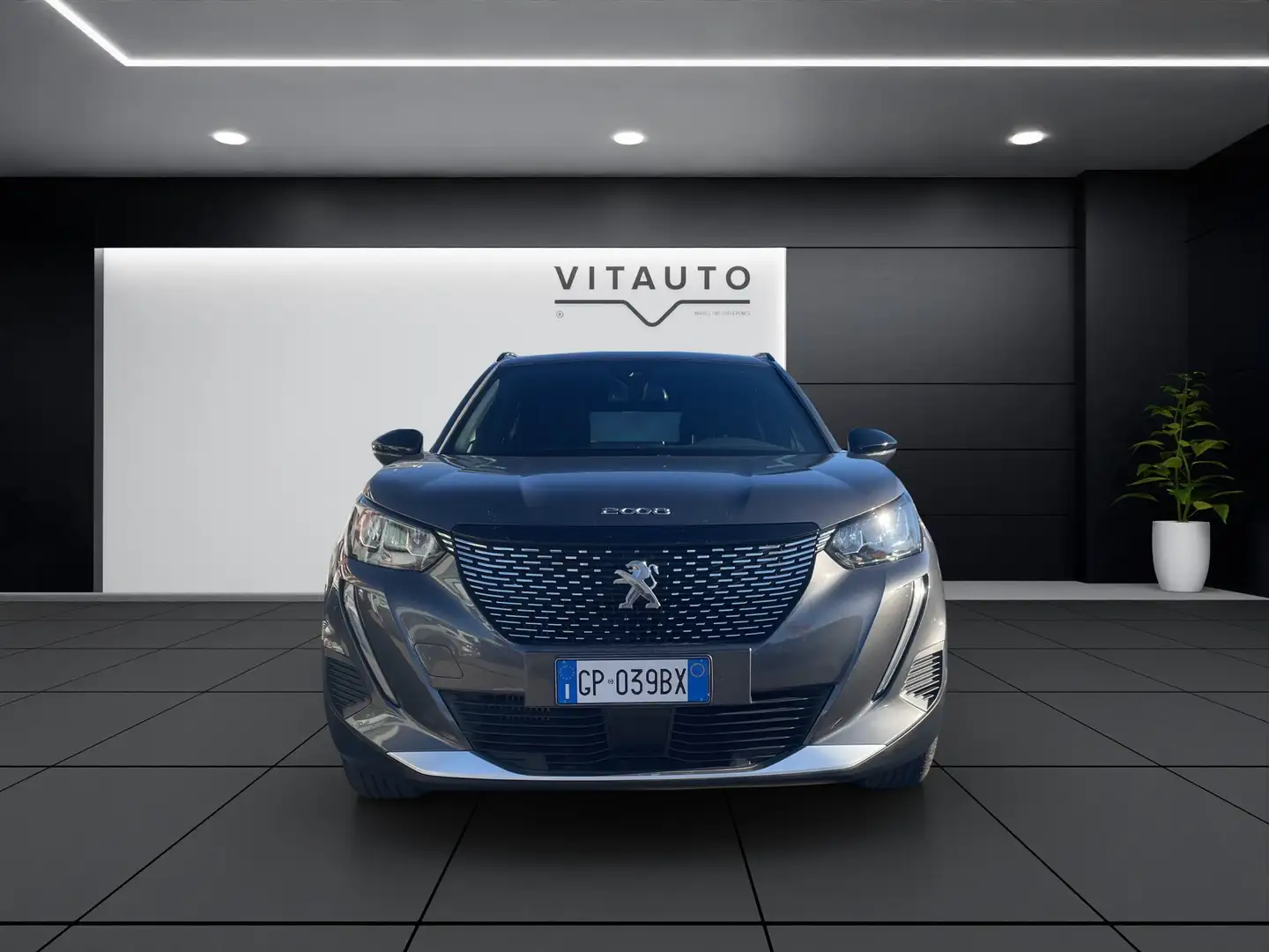 Peugeot 2008 2008 II 2020 1.2 puretech Allure s Grau - 2