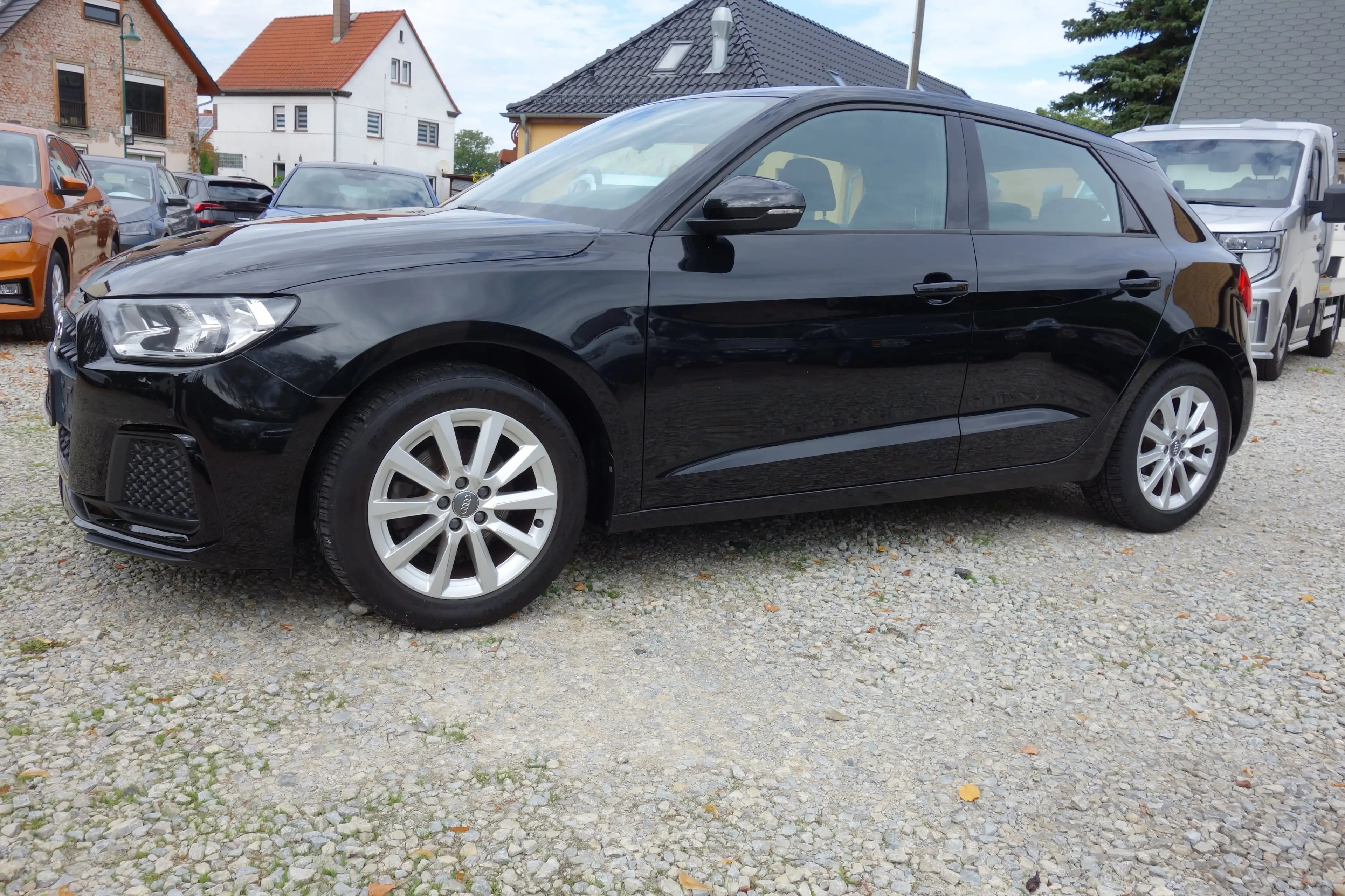 Audi A1 Sportback 30 TFSI advanced — photo 4