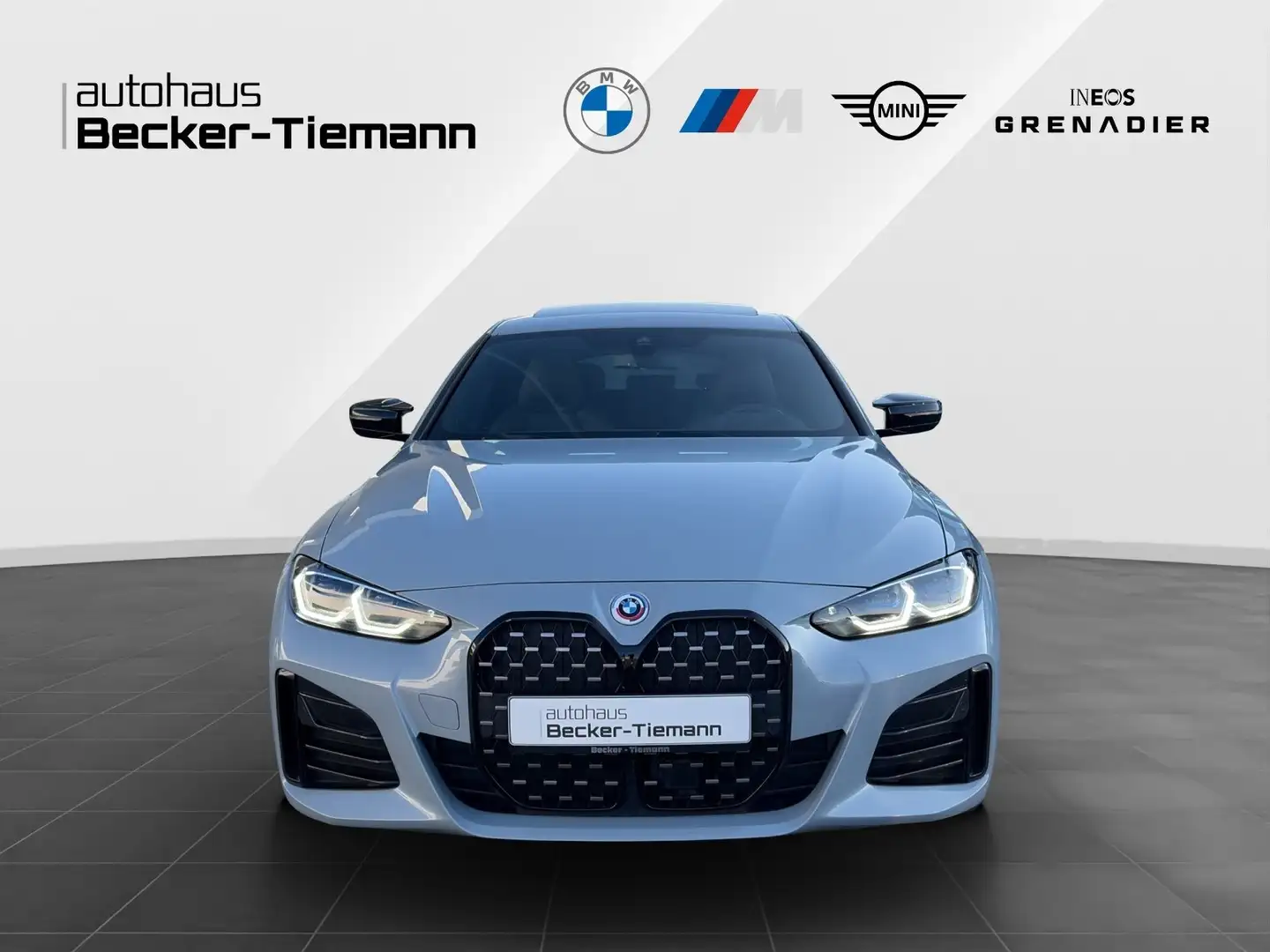 BMW M4 40i xDrive Gran Coupé LivePro/Head-Up/CarPlay/Glas Grau - 2
