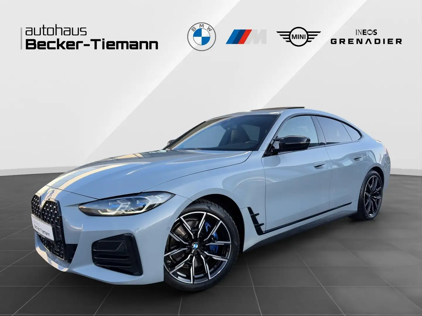 BMW M4 40i xDrive Gran Coupé LivePro/Head-Up/CarPlay/Glas Grau - 1