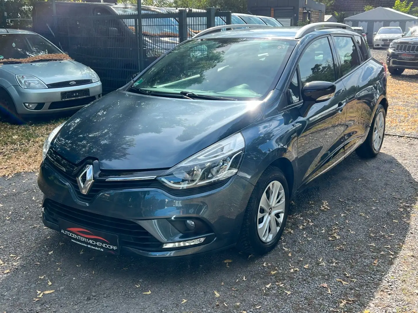 Renault Clio IV Grandtour Limited*Navi*PDC*SHZ Grau - 1