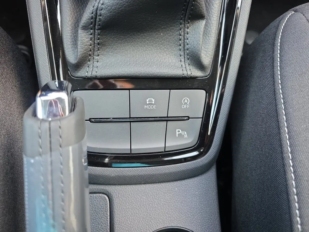 Skoda Kamiq Selection 1,0TSI DSG Kessy/Kamera/Temp/2-Z.Klimaau, миниатюра 23