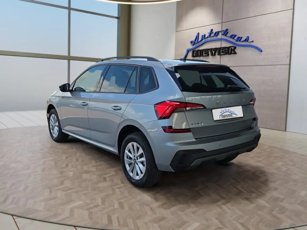 Skoda Kamiq Selection 1,0TSI DSG Kessy/Kamera/Temp/2-Z.Klimaau, миниатюра 3