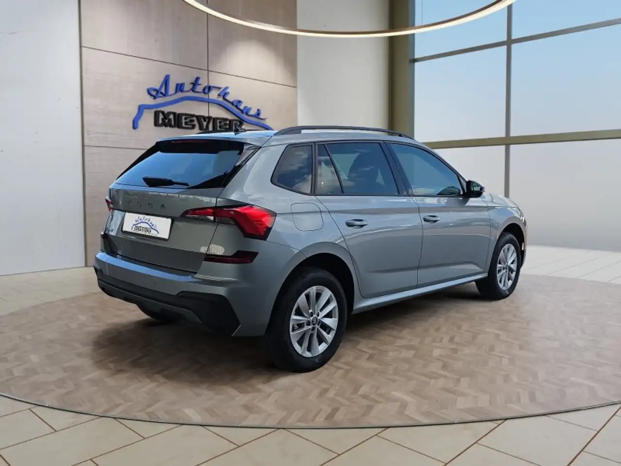 Skoda Kamiq Selection 1,0TSI DSG Kessy/Kamera/Temp/2-Z.Klimaau, миниатюра 5