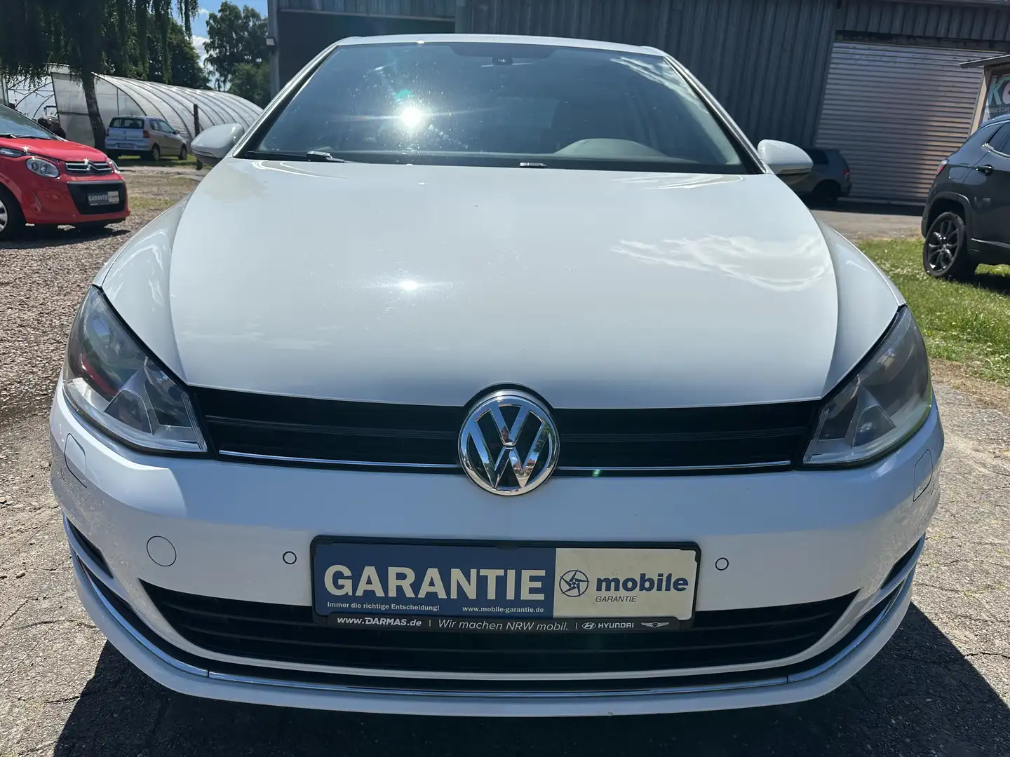 Volkswagen Golf Lounge BMT Weiß - 1