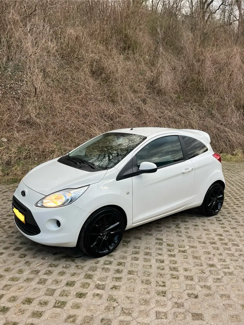 Ford Ka/Ka+ 1.2 Style start/stop | airco Белый - 1