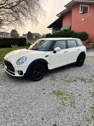 MINI One D Clubman
