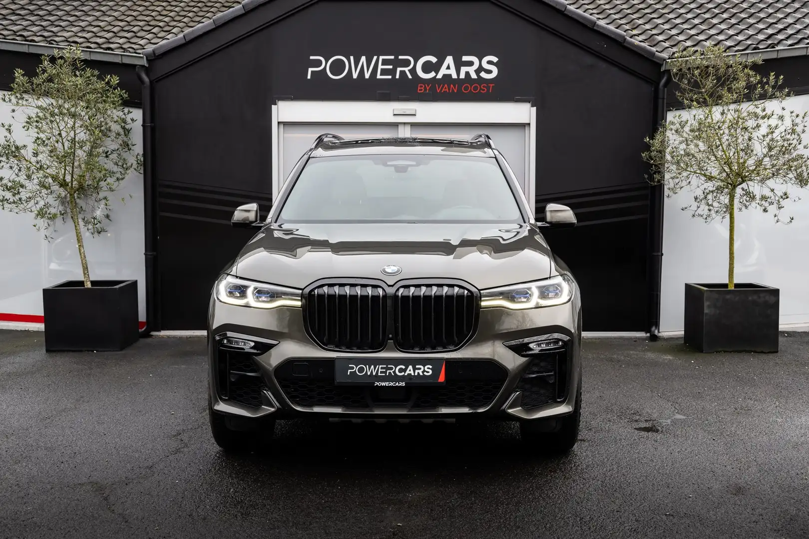 BMW X7 xDrive40d | M Sport | LV | 360 | HUD | TREKHAAK Grün - 2