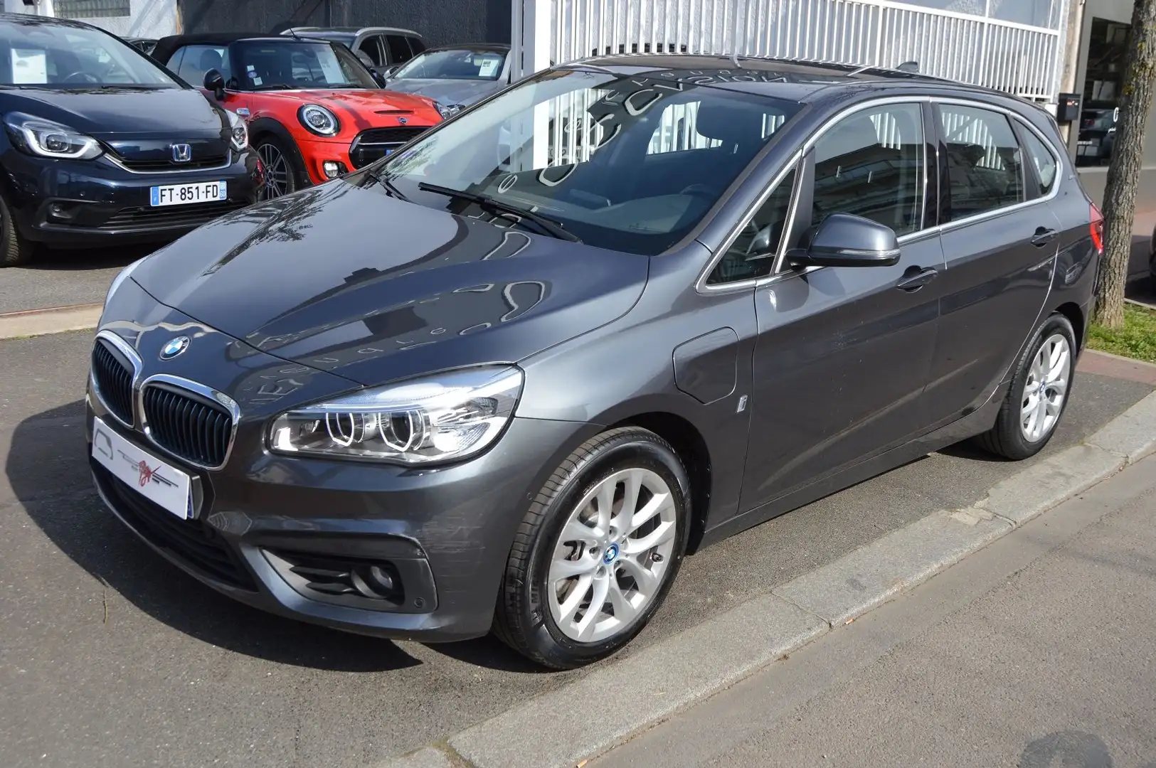 BMW 225 (F45) 225XEA 224CH  PACK DESIGN 4X4 Gris - 1