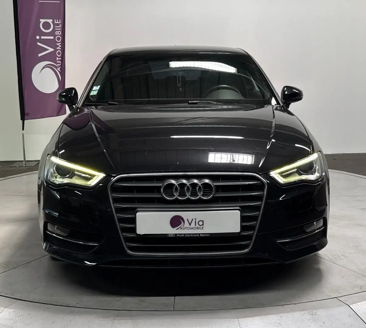 Audi A3 2.0 TDI 150 Ambiente Noir - 2