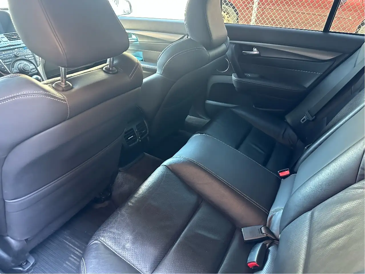 Acura TL снимка Acura TL