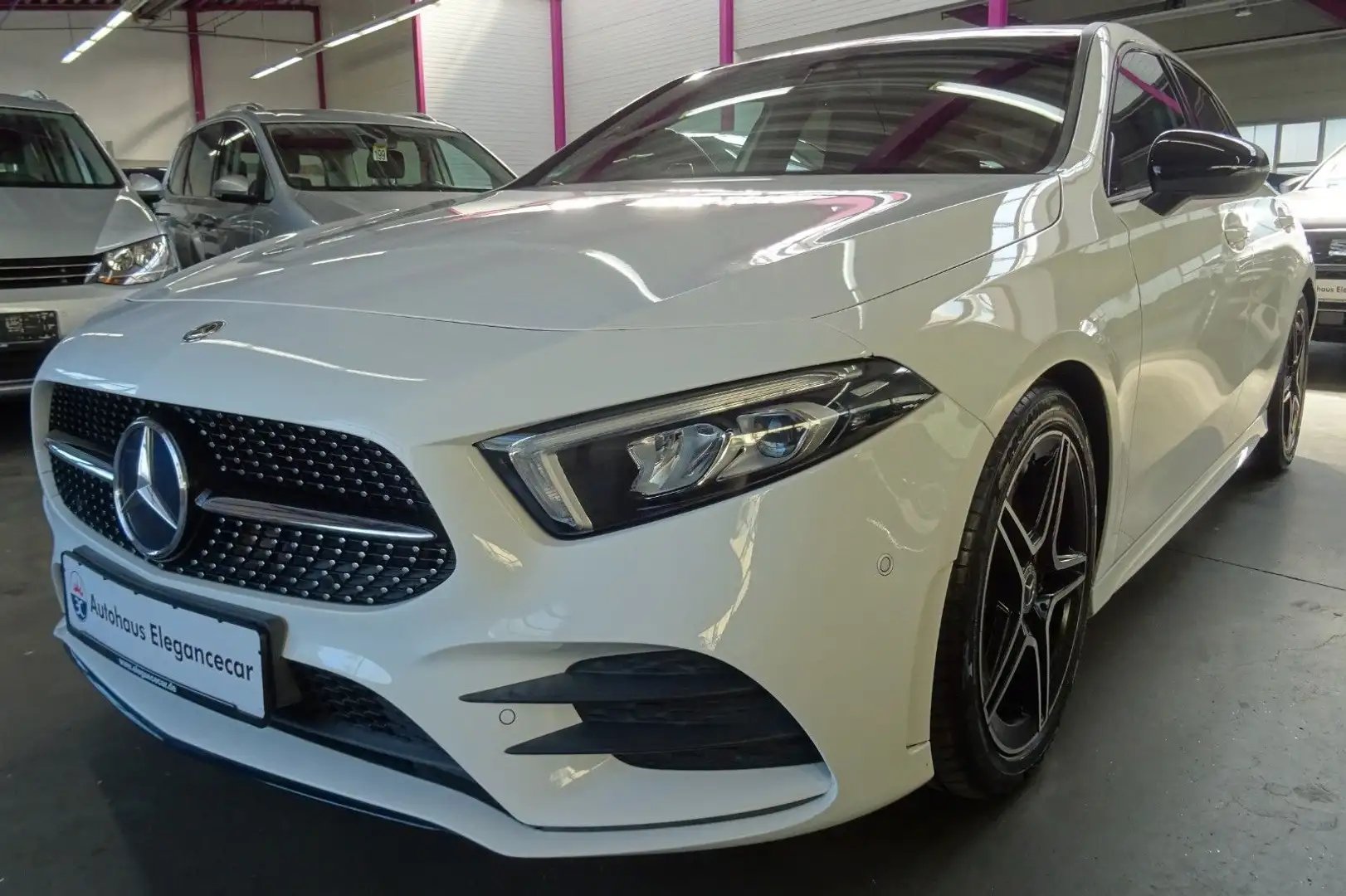 Mercedes-Benz A 220 4Matic*AMG NIGHT PAKET* Blanc - 1