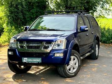 Rodeo 3.0 Turbo D 4WD LS // MANUEL // AIRCO // 1ère Main Belge // Attache remorque 3000 kg