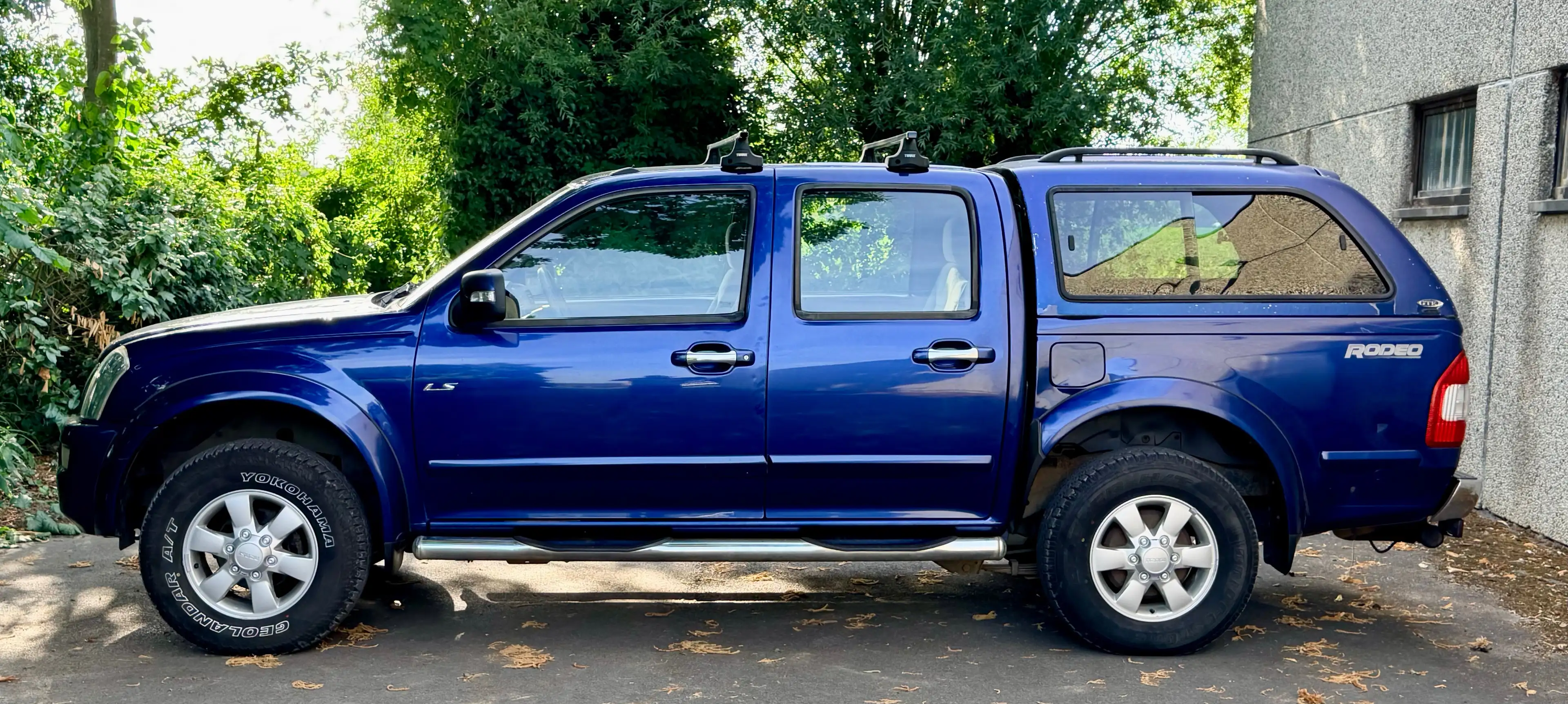 Isuzu D-Max Rodeo 3.0 Turbo D 4WD LS // MANUEL // AIRCO // 1ère Main Belge // Attache remorque 3000 kg — photo 4