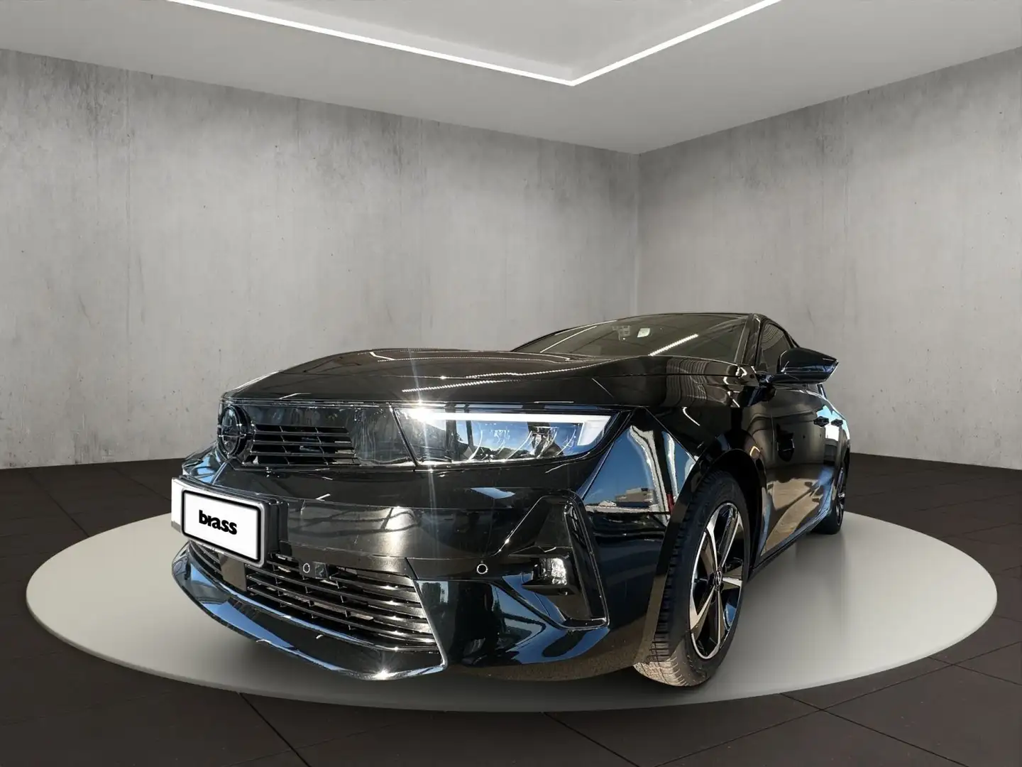 Opel Astra L Sports Tourer 1.2 Turbo GS S/S Schwarz - 1