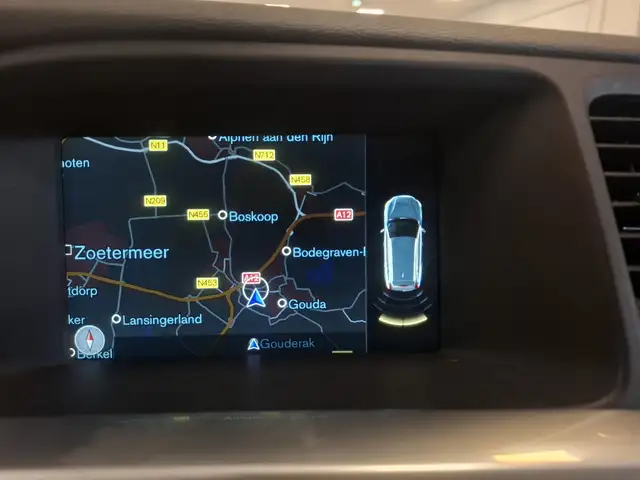 Volvo V60 view 21