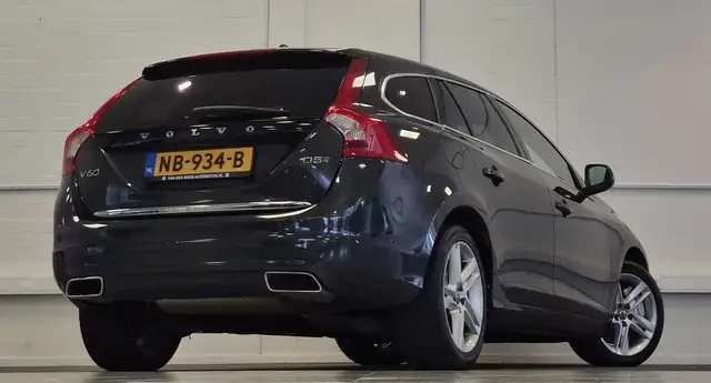 Volvo V60 view 7