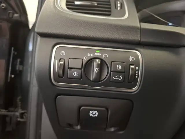Volvo V60 view 12