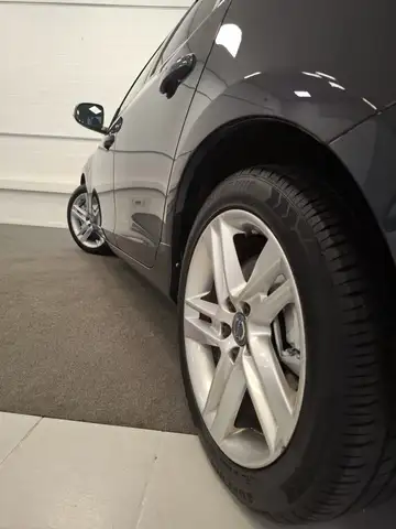 Volvo V60 view 26