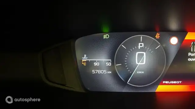 Peugeot 308 view 9