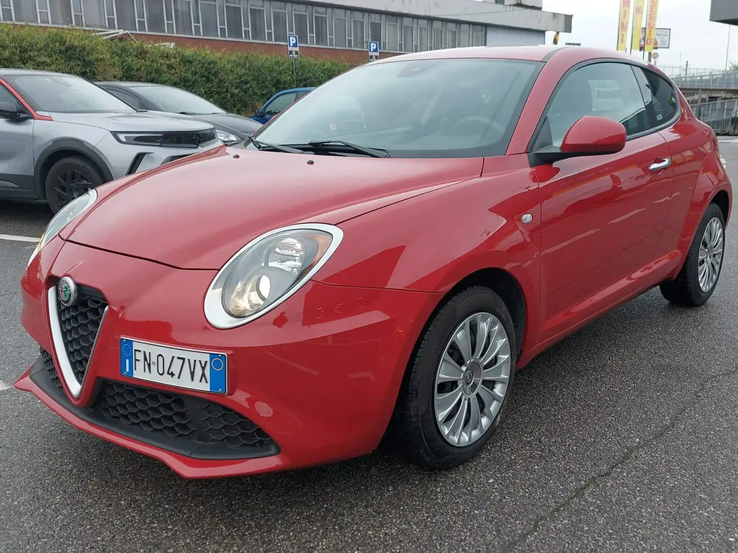 Alfa Romeo MiTo MiTo 1.4 78cv Rojo - 2