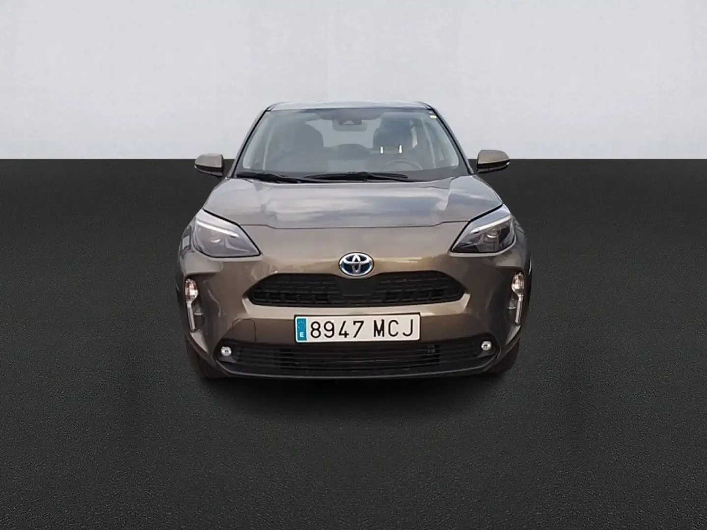 Toyota Yaris Cross 120H Adventure Желтый - 2