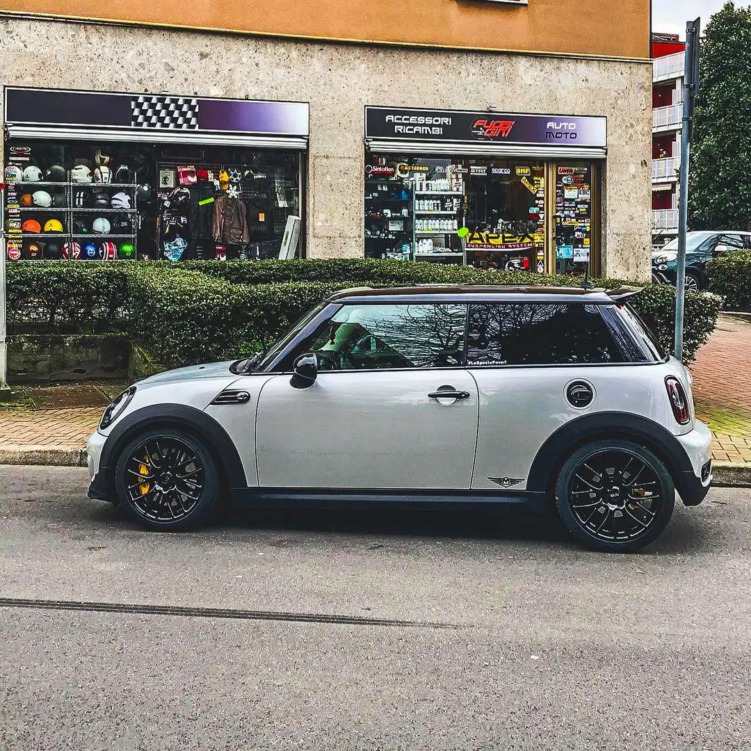 MINI John Cooper Works 1.6 - 1