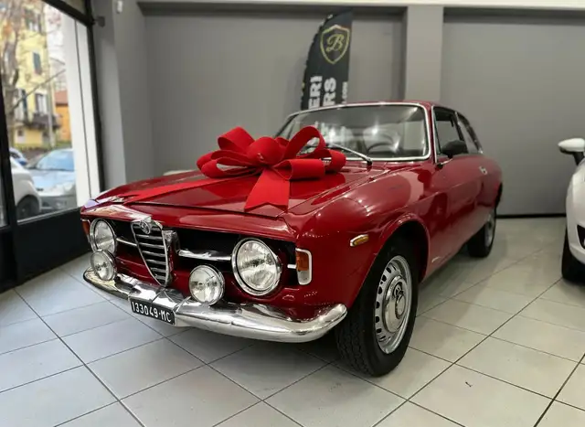 Alfa Romeo GT 1300 Junior